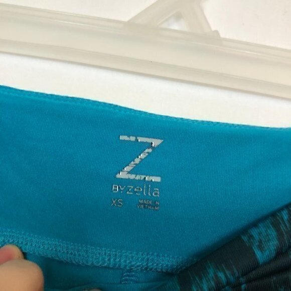 Z BY ZELLA Slim Ikat Legging Teal Blue Black Geometric Printed Active Workout XS - Picture 6 of 8